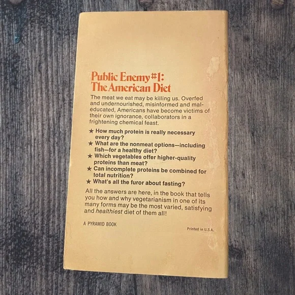 Book Protein For Vegetarians Cookbook Kitchen Retro Kitsch Vintage - Picture 3 of 7